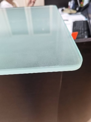 Все виды обработки кромки стекла и зеркала. Шлифовка, полировка, фацет.